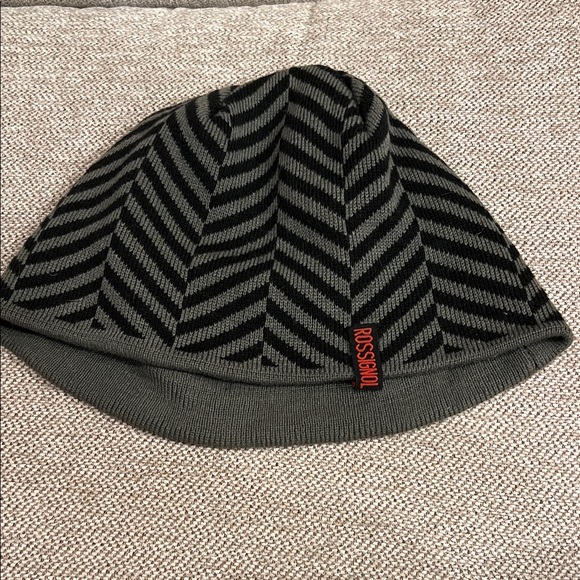 Rossignol Other - Rossignol Men's Chevron Patterned Beanie Black Gray Zigzag warm winter hat ski